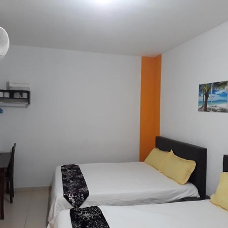 Langkawi Western Motel Pantai Cenang  Exteriör bild