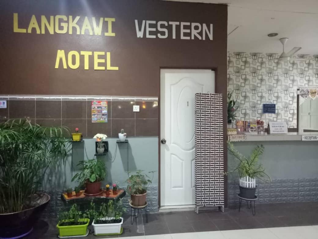 Langkawi Western Motel Pantai Cenang  Exteriör bild